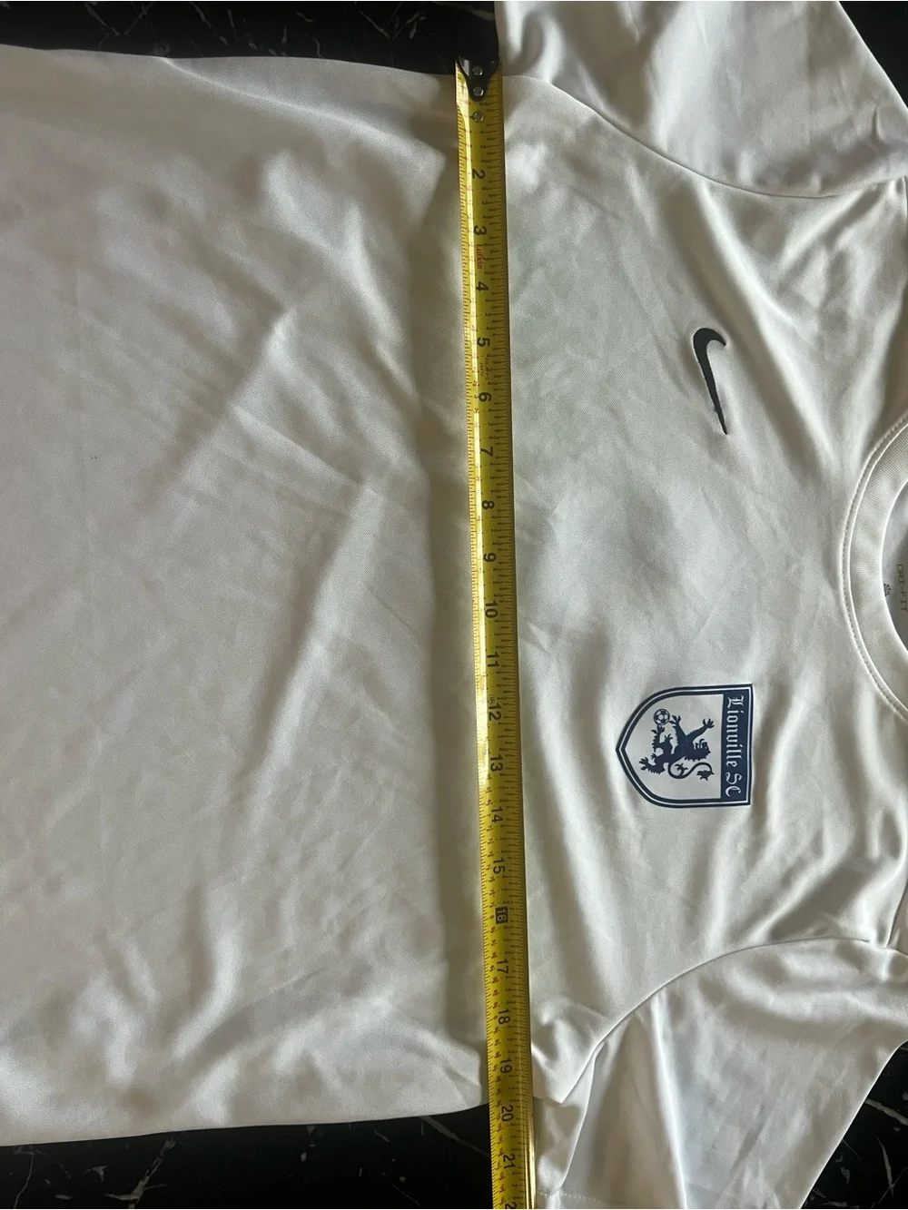Nike White Kids Short-Sleeve Soccer Jersey with Blue Crest